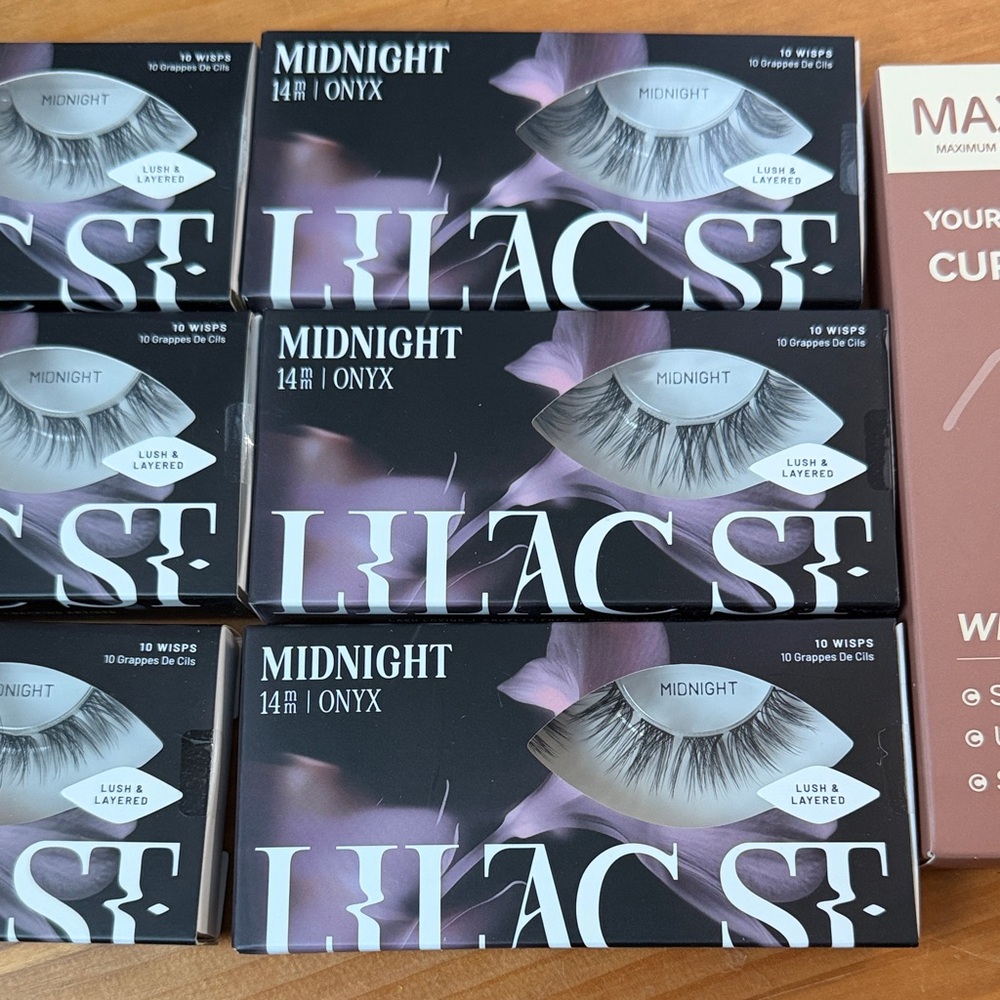 Lilac St. eyelash extensions bundle - Picture 3 of 6